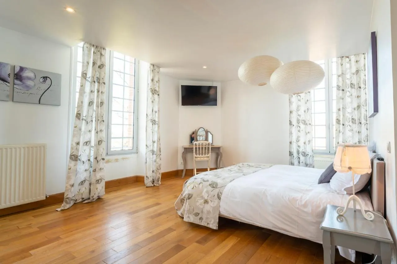 *** Hotel Chateau De Loubejac Montauban Francja
