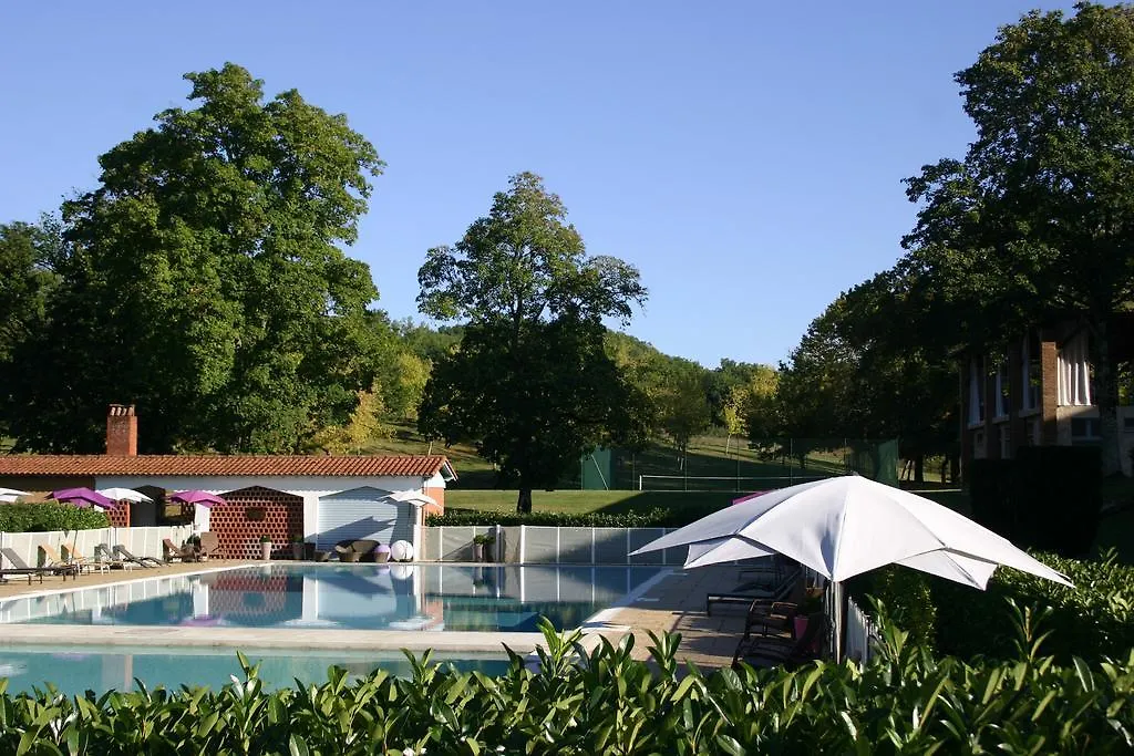Chateau De Loubejac Montauban Hotel