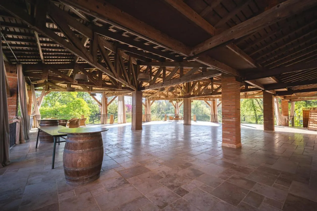 Chateau De Loubejac Montauban Frankrijk